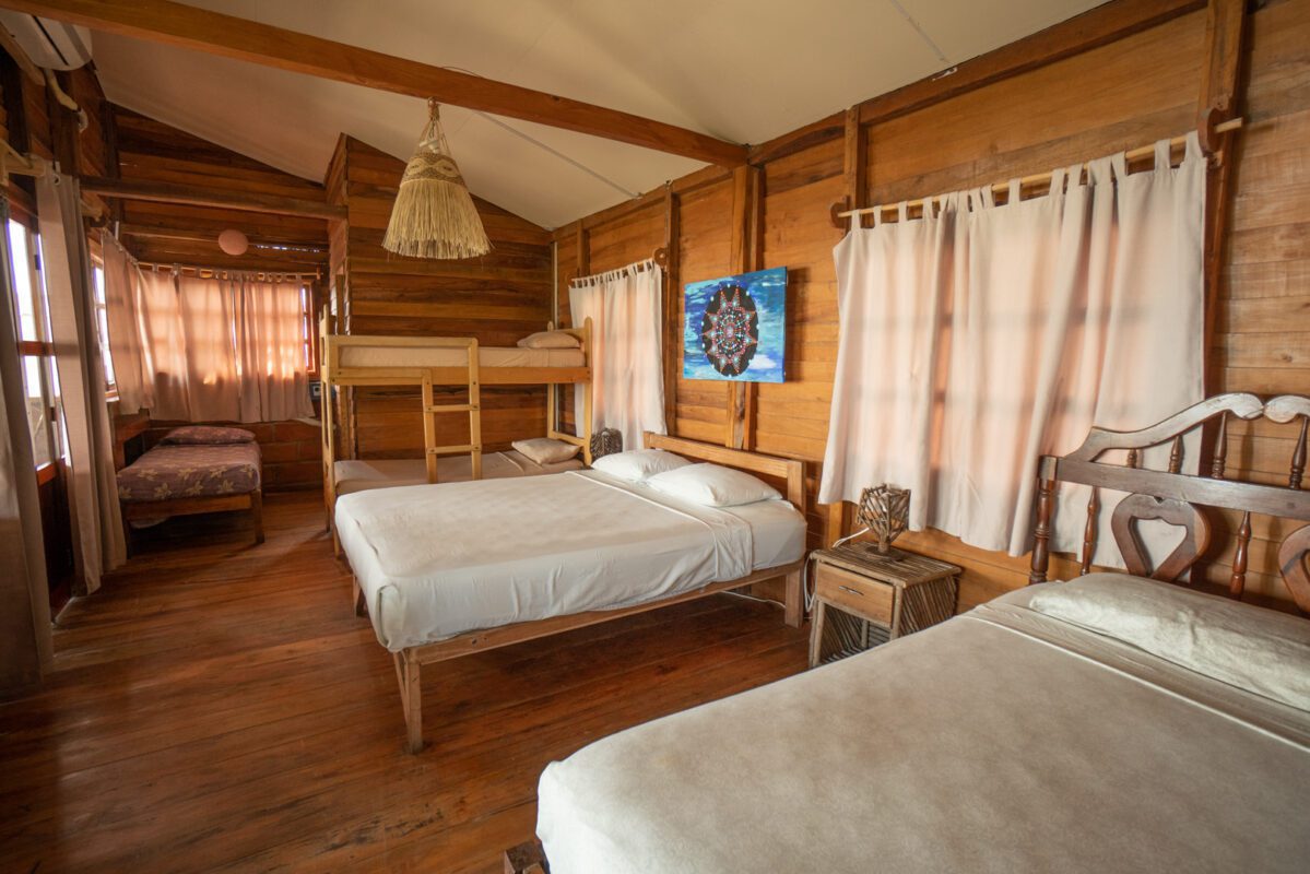 Detalles del Penthouse en hotel en Olon.