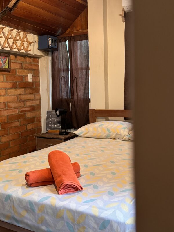 Room frente al mar Olon con jardin
